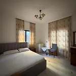 بيت ضيافة Klinton