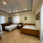بيت ضيافة Klinton دراس
