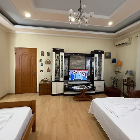 Klinton Δυρράχιο