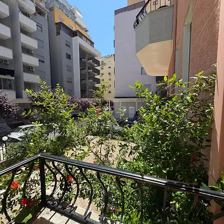 Klinton Πανσιόν 3*