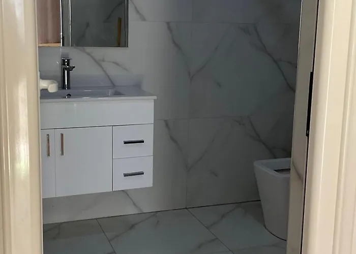 Klinton 招待所 Durrës