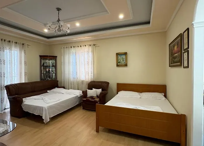 招待所 Klinton Durrës