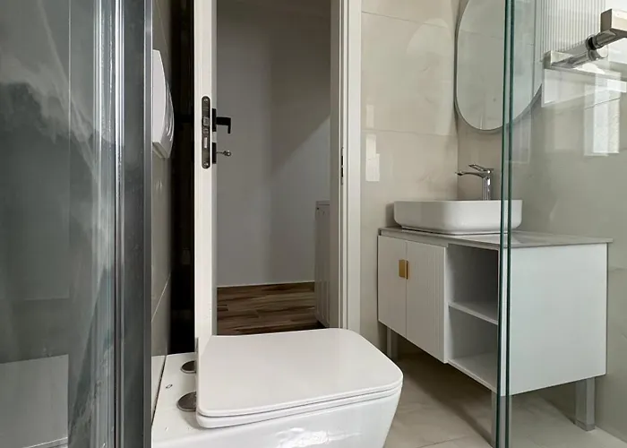 Klinton 招待所 3*